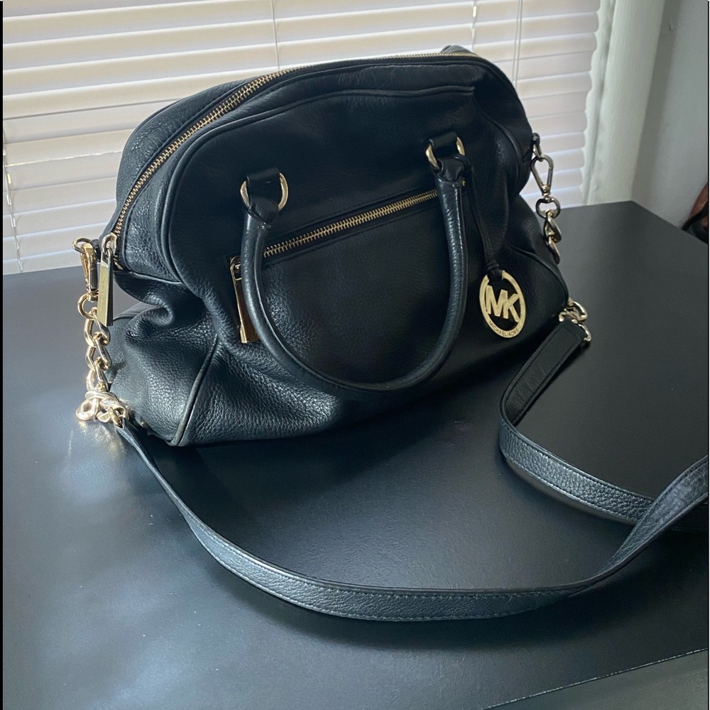 Michael Kors Black Leather Handbag Crossbody $389 RRP